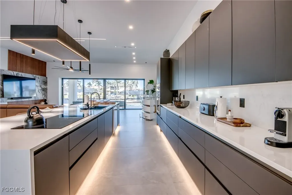 5306 Sands Boulevard Cape Coral FL 33914