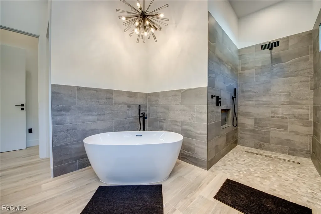 5306 Sands Boulevard Cape Coral FL 33914