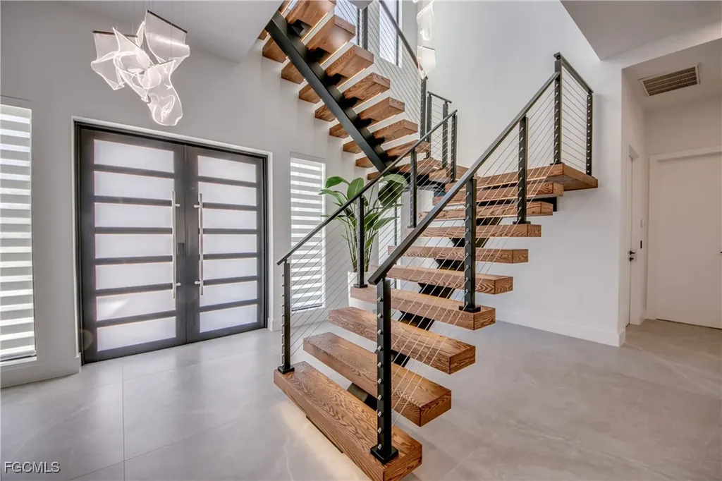 5306 Sands Boulevard Cape Coral FL 33914