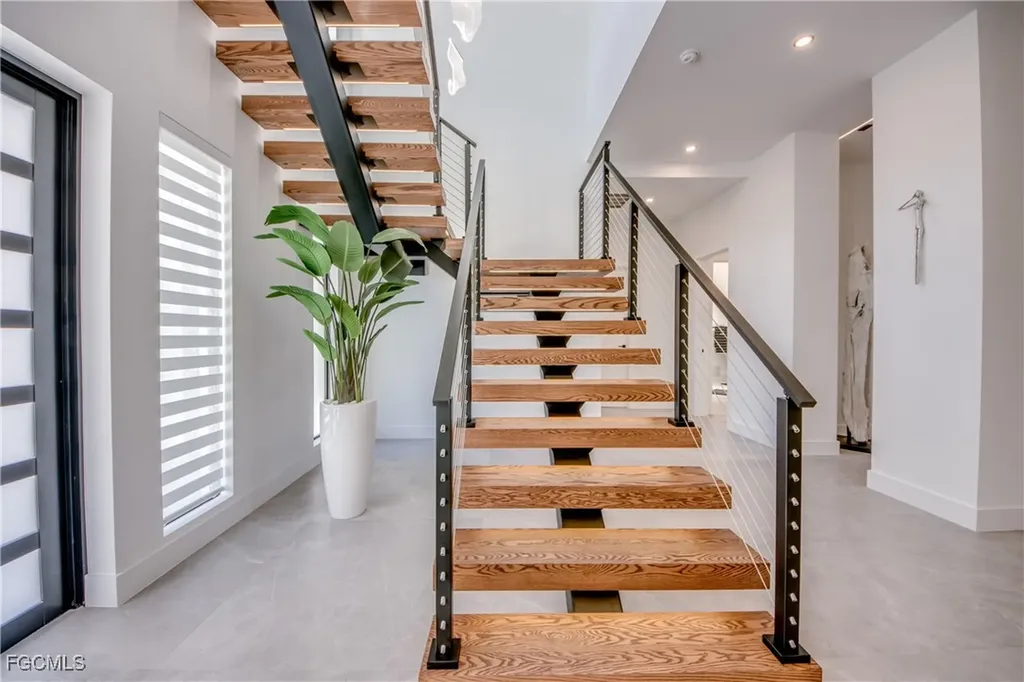 5306 Sands Boulevard Cape Coral FL 33914