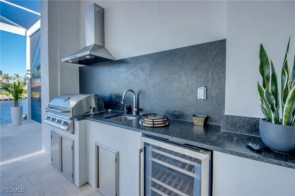 5306 Sands Boulevard Cape Coral FL 33914