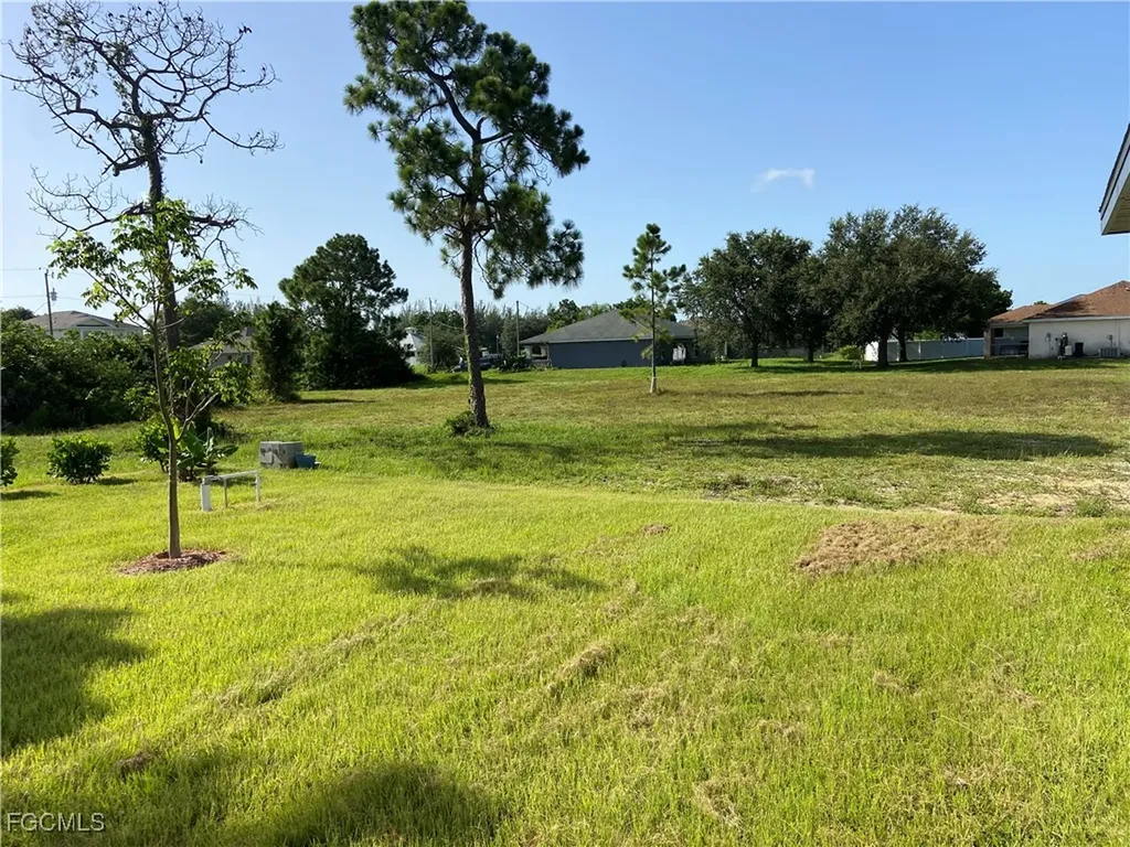 2837 NW 24th Avenue Cape Coral FL 33993