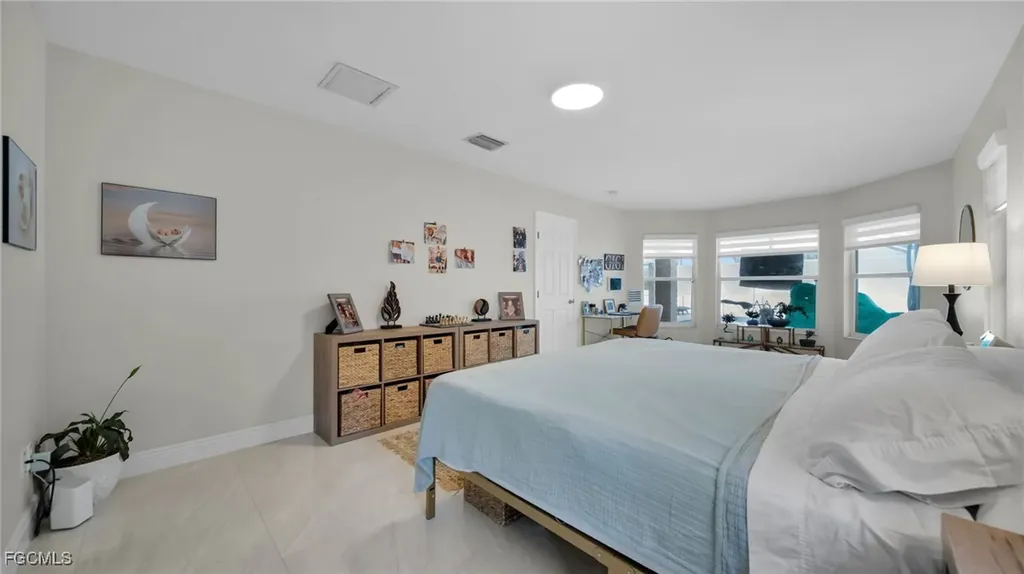 3730 SE 4th Avenue Cape Coral FL 33904