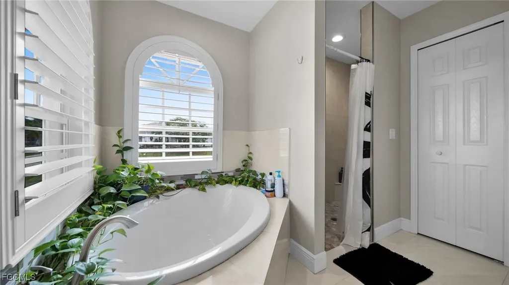 3730 SE 4th Avenue Cape Coral FL 33904