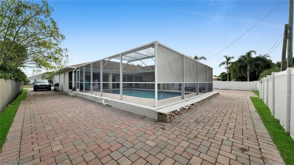 3730 SE 4th Avenue Cape Coral FL 33904
