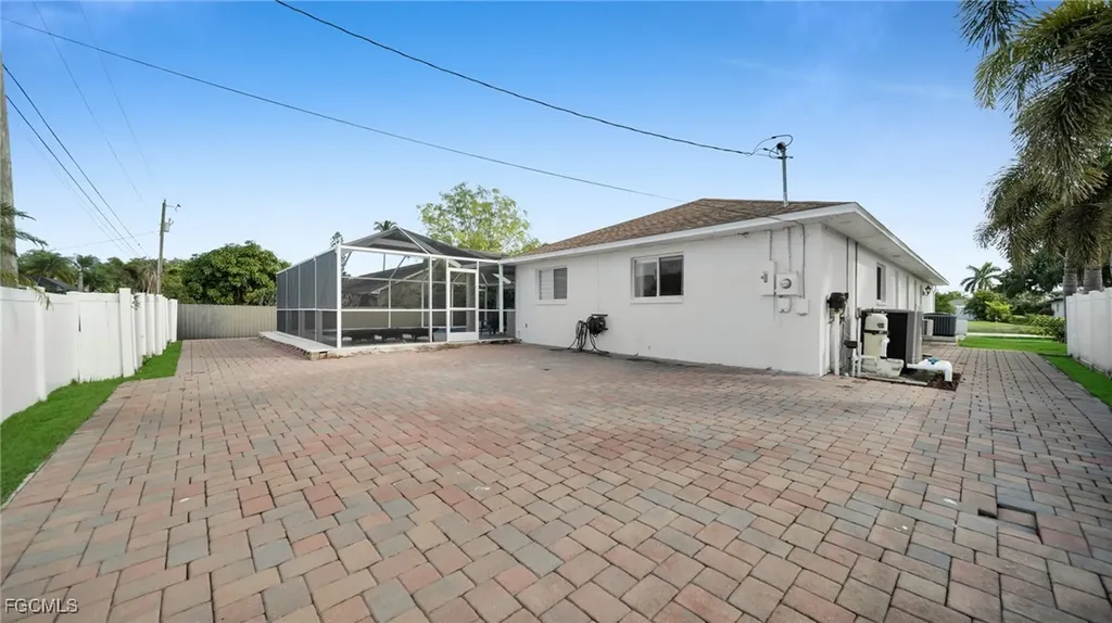 3730 SE 4th Avenue Cape Coral FL 33904
