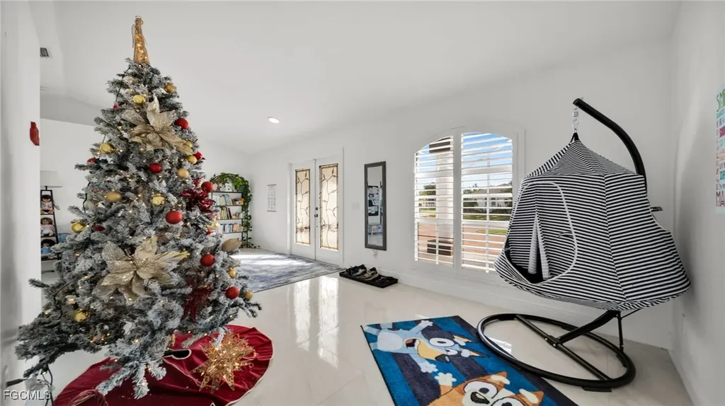 3730 SE 4th Avenue Cape Coral FL 33904