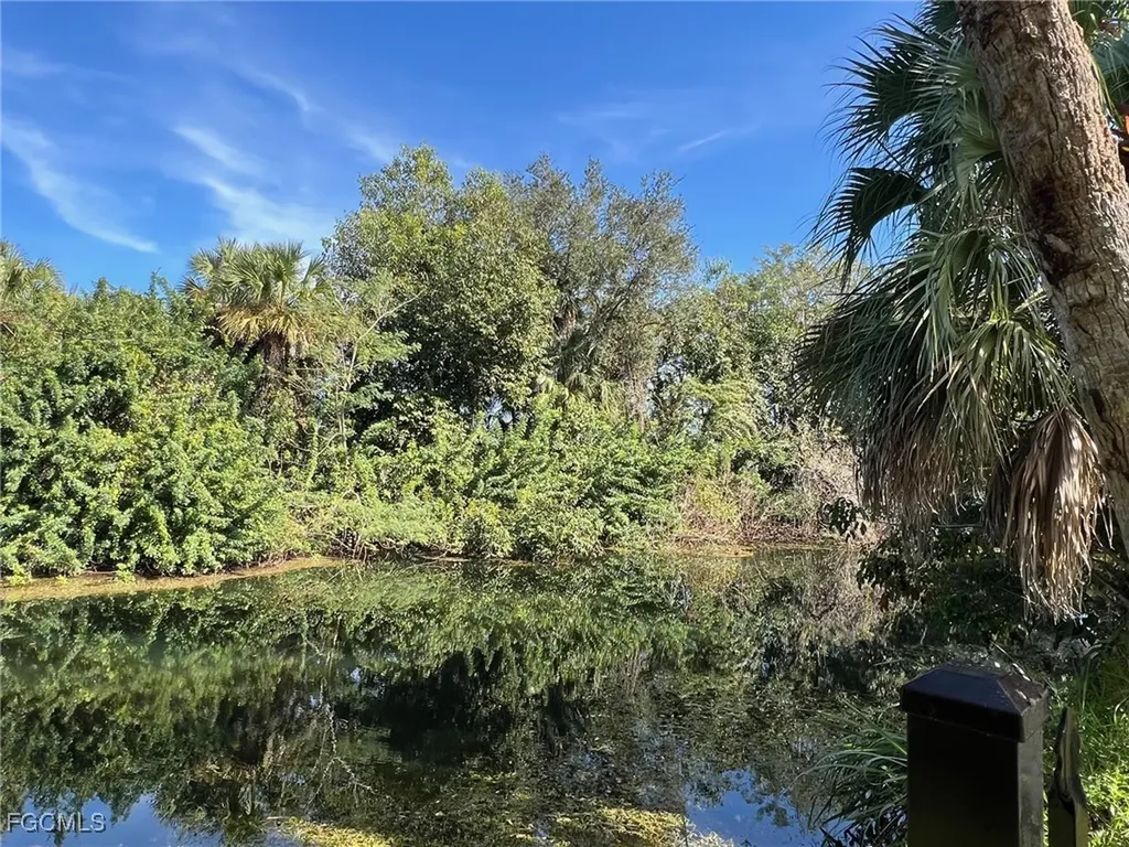 13191 Idylwild Farm Road Fort Myers FL 33905