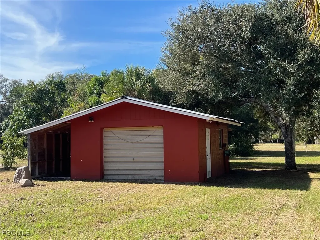 13191 Idylwild Farm Road Fort Myers FL 33905