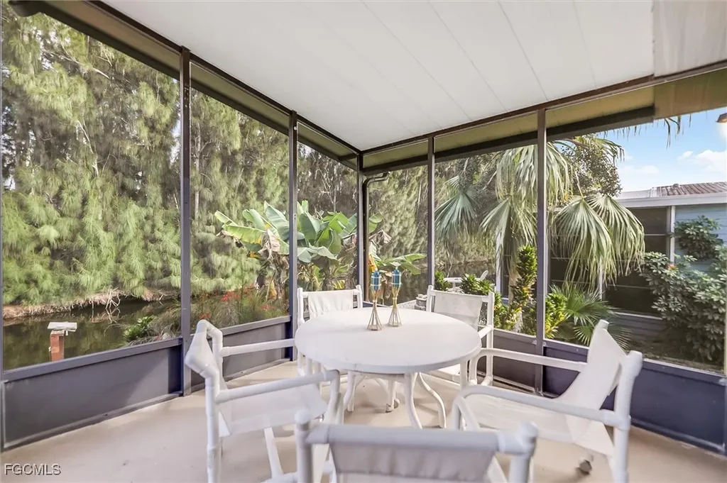 7076 Drum Drive St. James City FL 33956