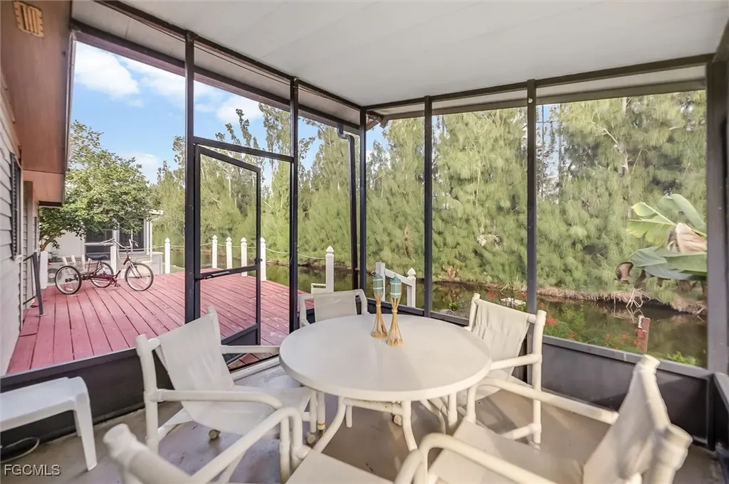 7076 Drum Drive St. James City FL 33956