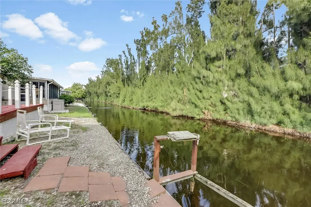 7076 Drum Drive St. James City FL 33956