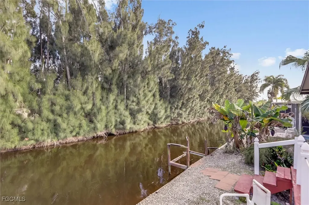 7076 Drum Drive St. James City FL 33956