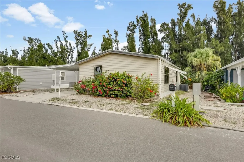 7076 Drum Drive St. James City FL 33956