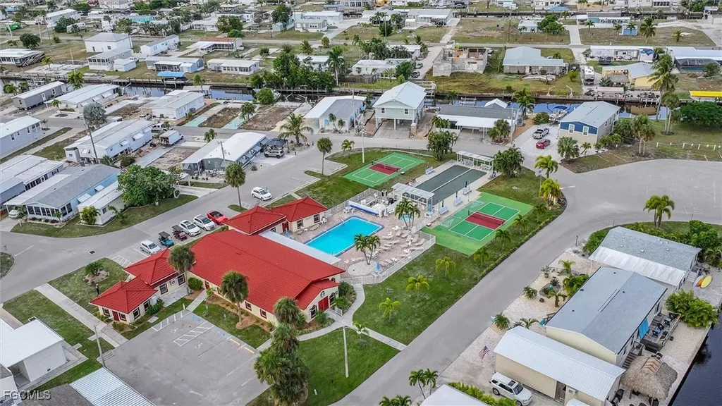 7076 Drum Drive St. James City FL 33956