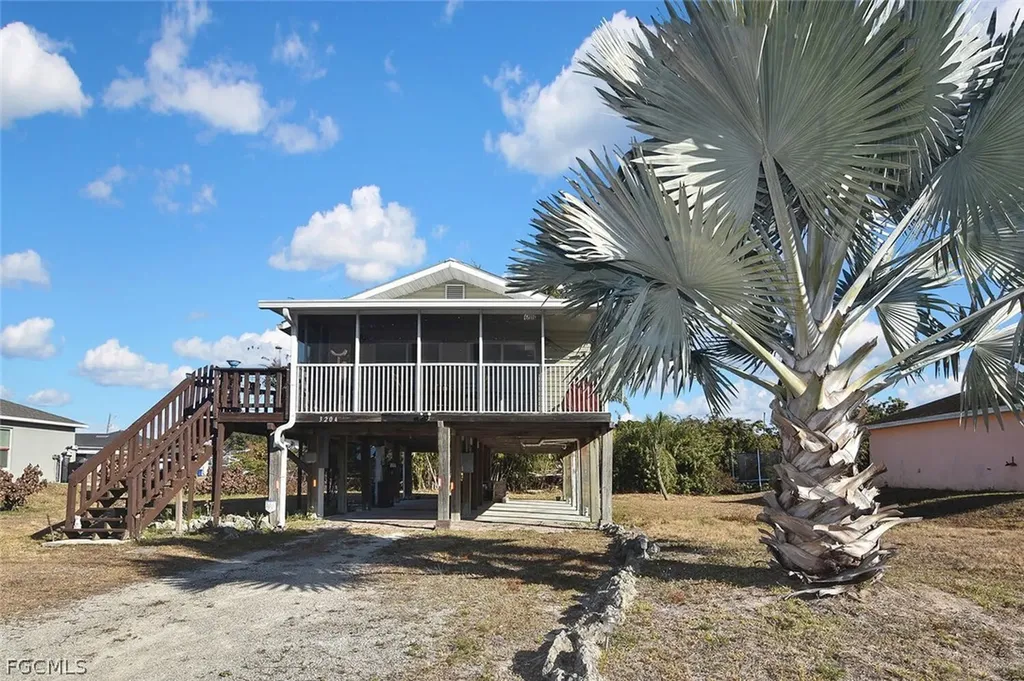 3204 41st Street SW Lehigh Acres FL 33976