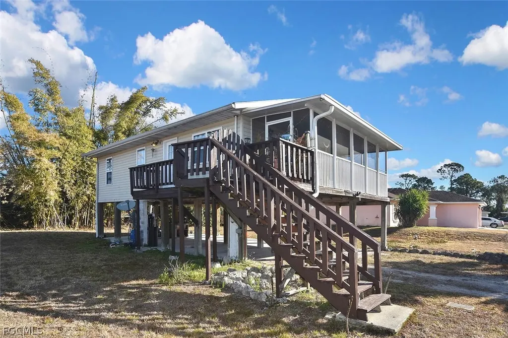 3204 41st Street SW Lehigh Acres FL 33976
