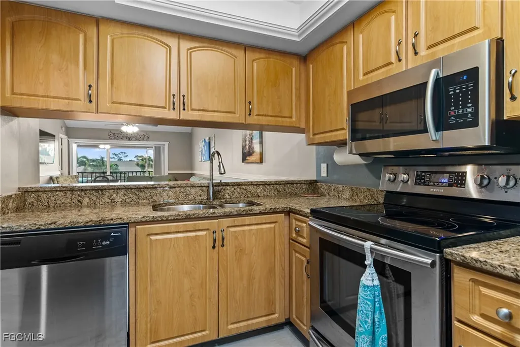 15140 Riverbend Boulevard North Fort Myers FL 33917