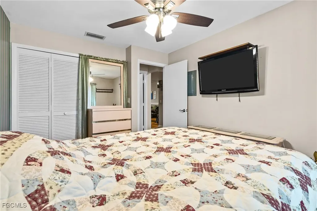 15140 Riverbend Boulevard North Fort Myers FL 33917