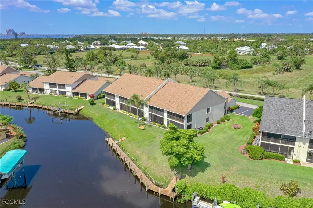 15140 Riverbend Boulevard North Fort Myers FL 33917