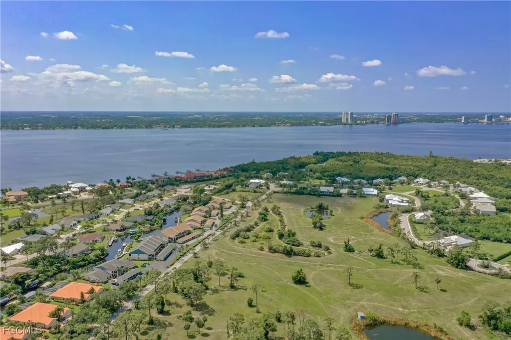 15140 Riverbend Boulevard North Fort Myers FL 33917