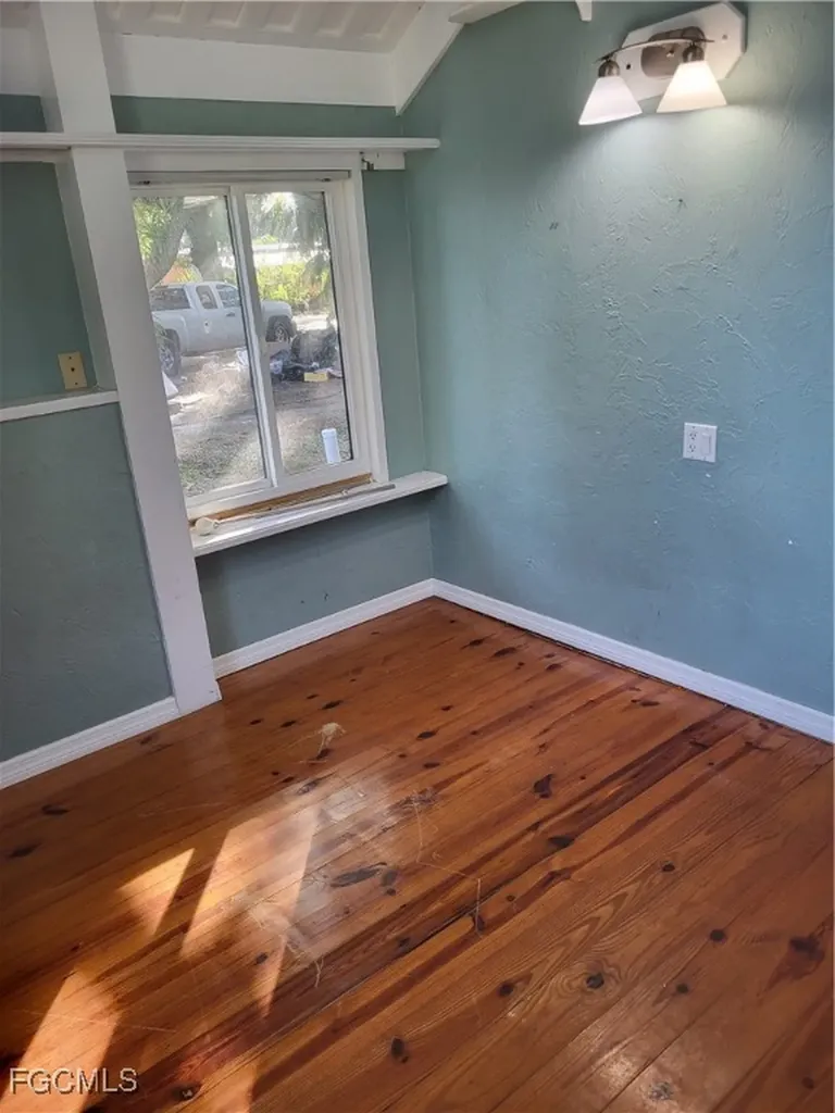 10511 Orange River Boulevard Fort Myers FL 33905