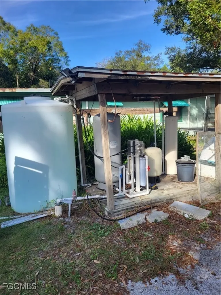 10511 Orange River Boulevard Fort Myers FL 33905