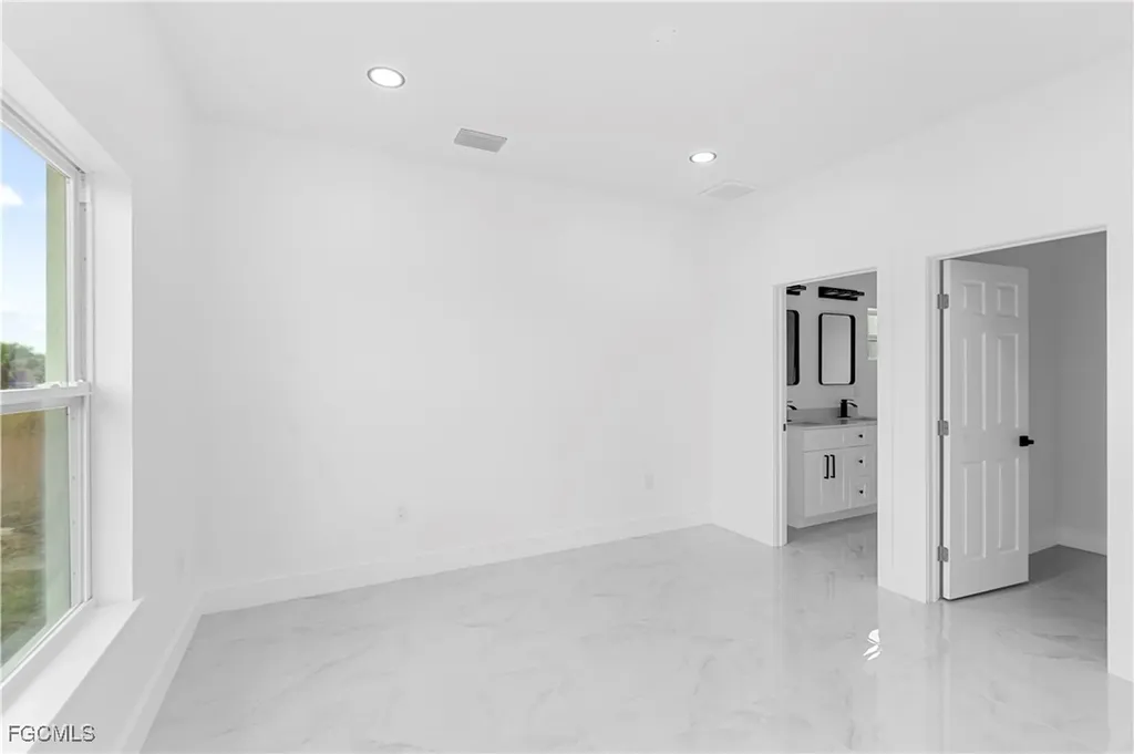 837 Colyer Street E Lehigh Acres FL 33974