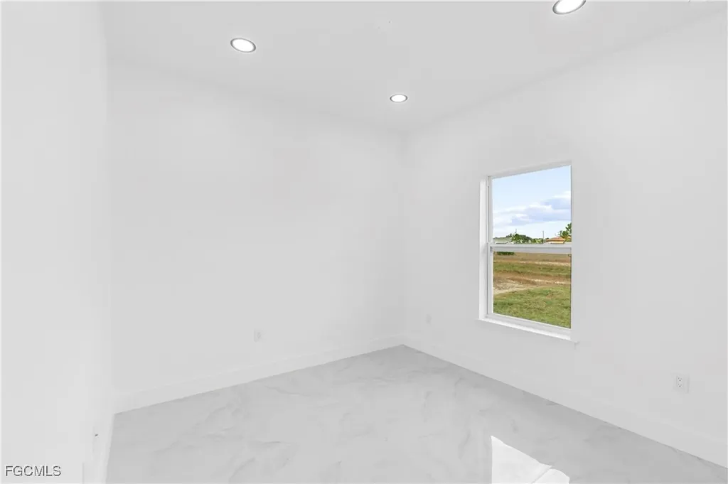 837 Colyer Street E Lehigh Acres FL 33974
