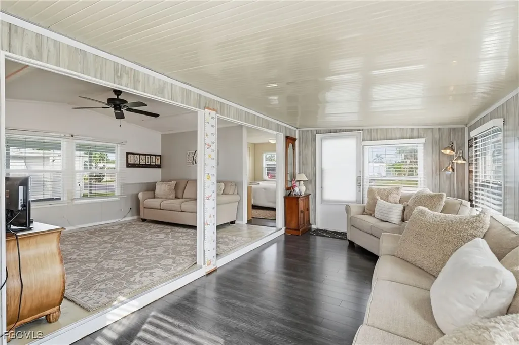 24 Cheyenne Trail Naples FL 34113