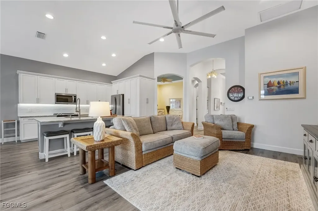 3801 Lakeview Isle Court Fort Myers FL 33905