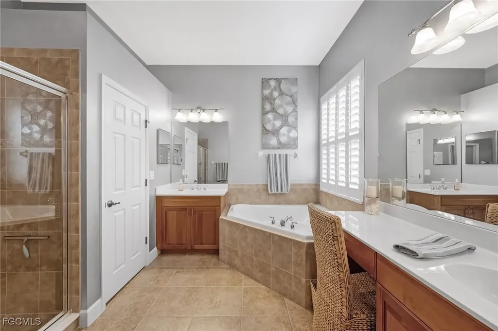 3801 Lakeview Isle Court Fort Myers FL 33905