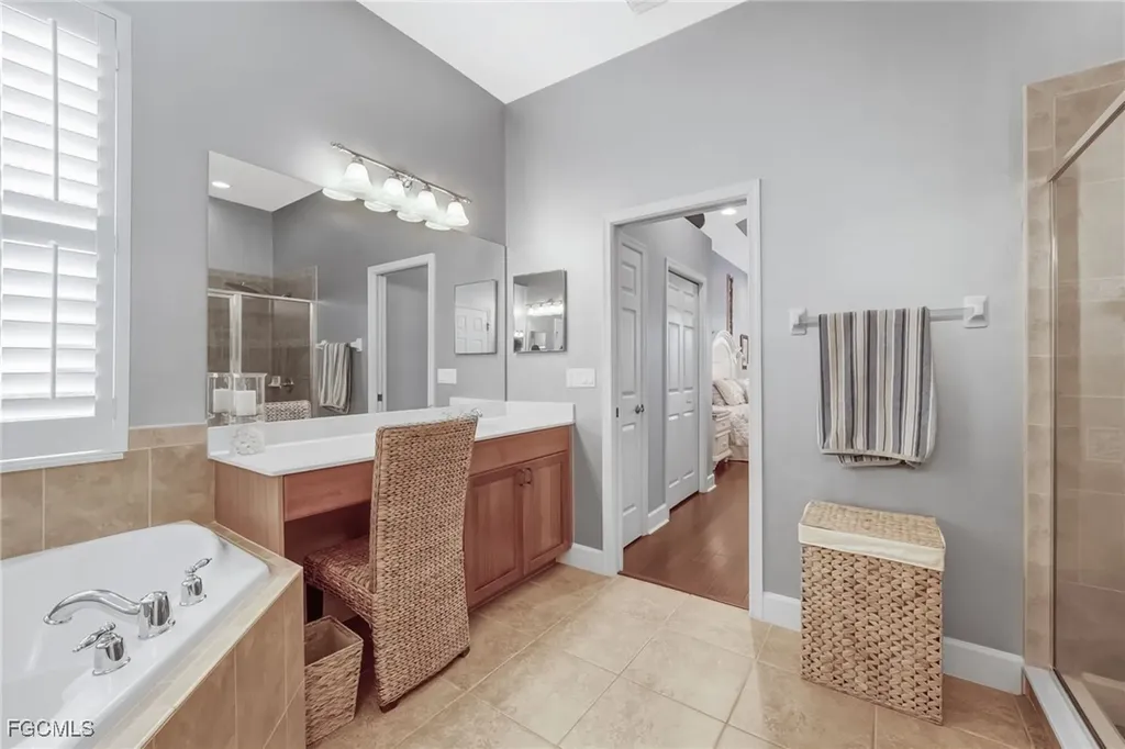 3801 Lakeview Isle Court Fort Myers FL 33905