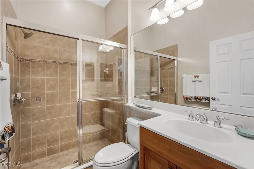 3801 Lakeview Isle Court Fort Myers FL 33905