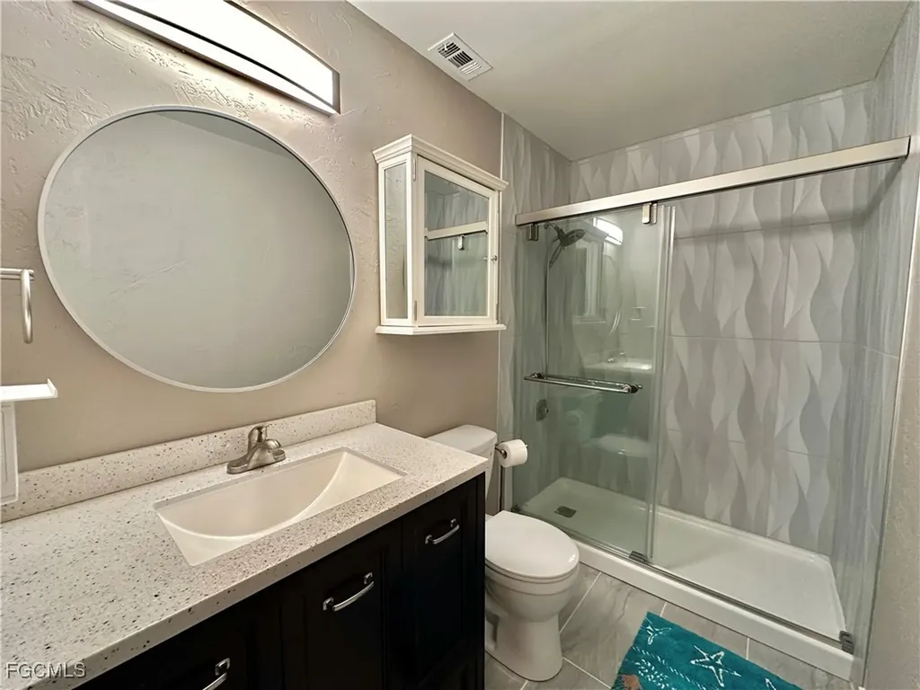 15427 Crystal Lake Drive North Fort Myers FL 33917
