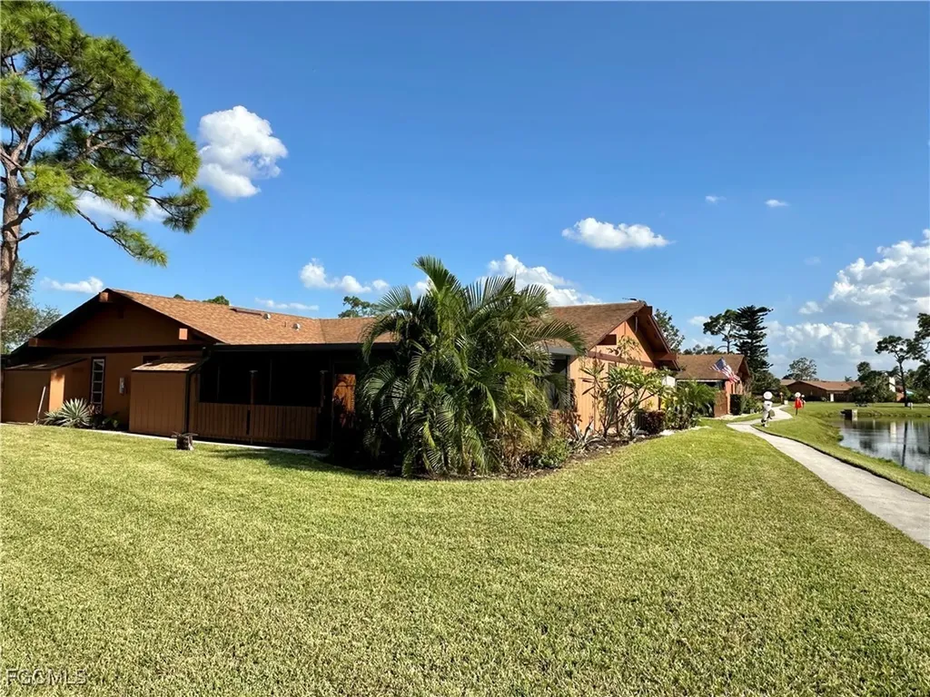 15427 Crystal Lake Drive North Fort Myers FL 33917