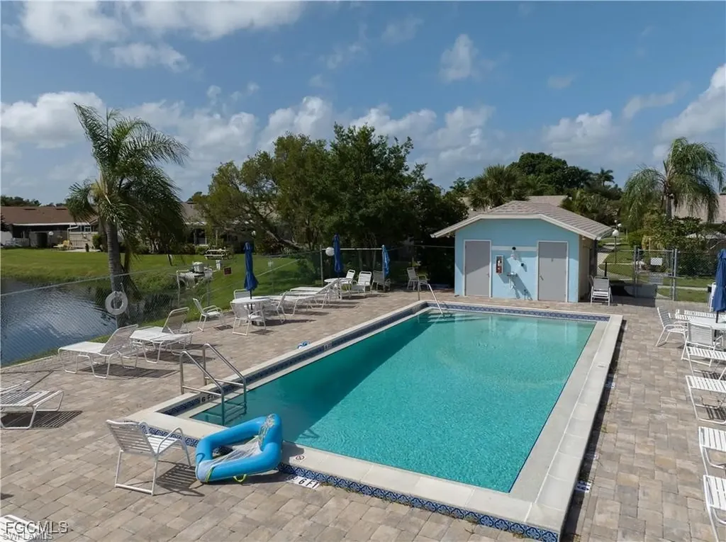 15427 Crystal Lake Drive North Fort Myers FL 33917
