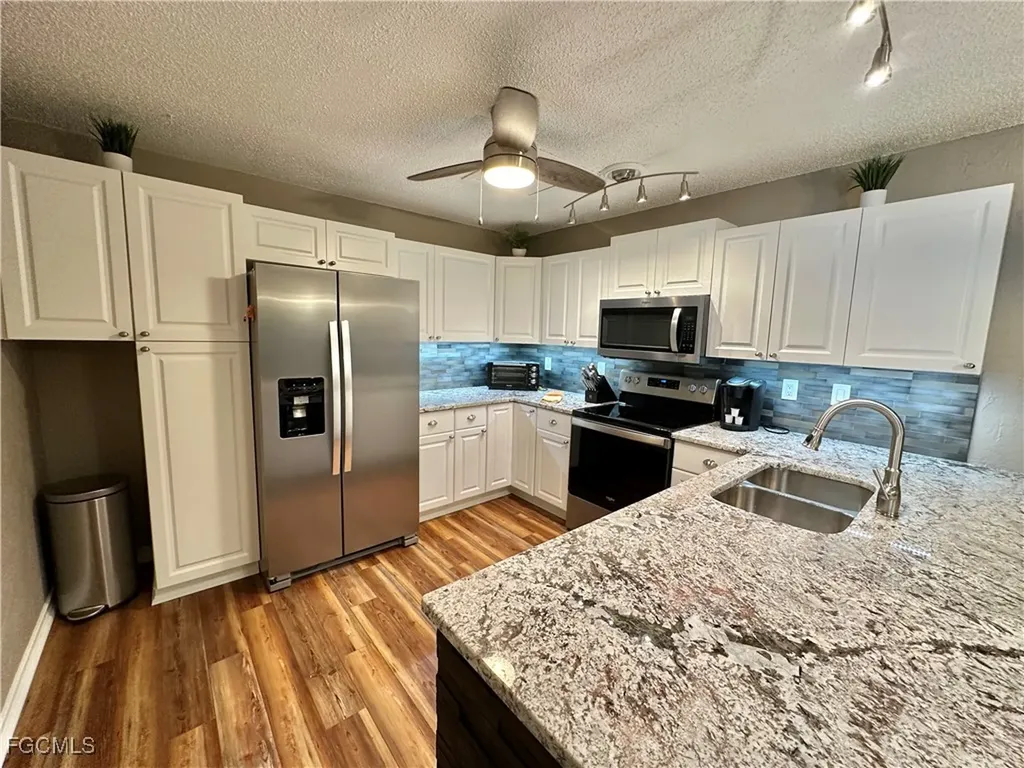 15427 Crystal Lake Drive North Fort Myers FL 33917