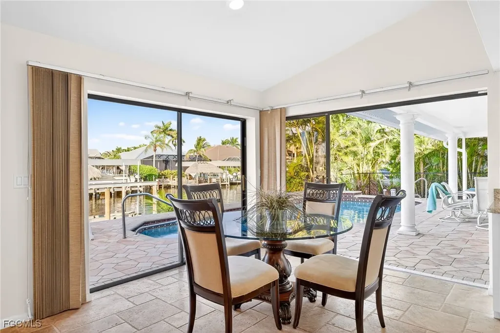 1221 SW 51st Terrace Cape Coral FL 33914