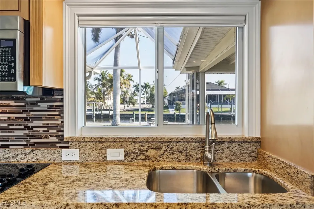 5249 Sunset Court Cape Coral FL 33904