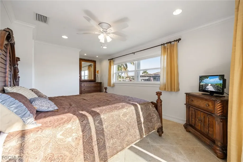 5249 Sunset Court Cape Coral FL 33904