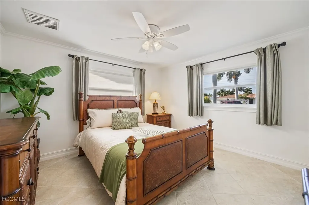 5249 Sunset Court Cape Coral FL 33904