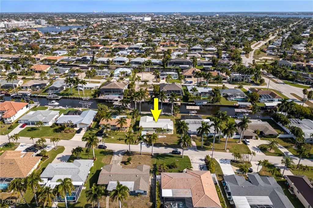 5249 Sunset Court Cape Coral FL 33904