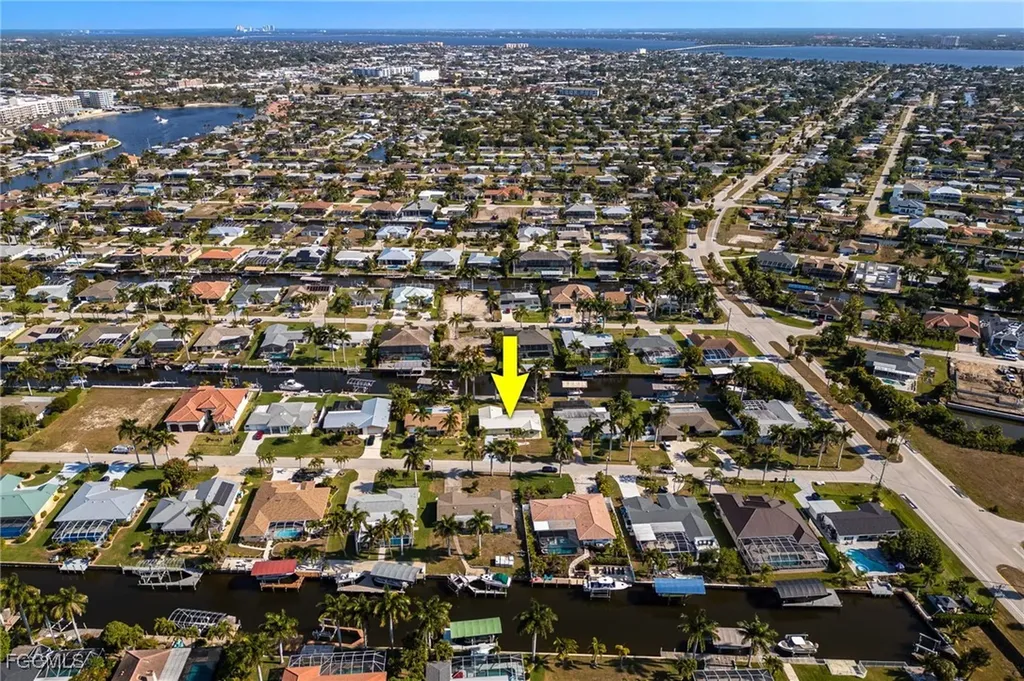 5249 Sunset Court Cape Coral FL 33904