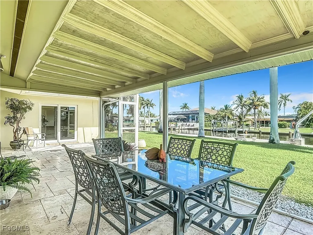 5249 Sunset Court Cape Coral FL 33904