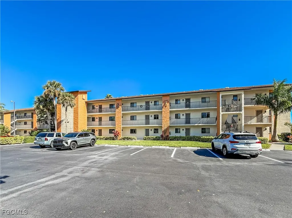 16200 Bay Pointe Boulevard North Fort Myers FL 33917