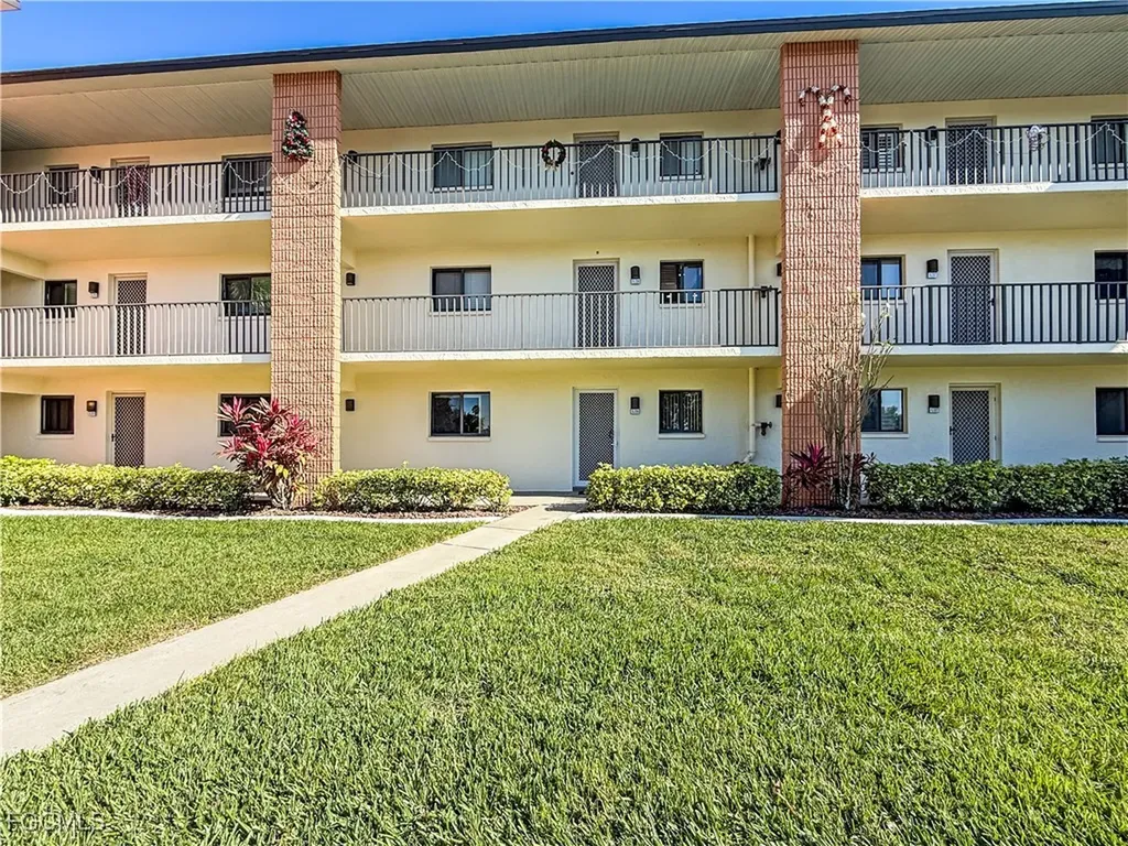 16200 Bay Pointe Boulevard North Fort Myers FL 33917