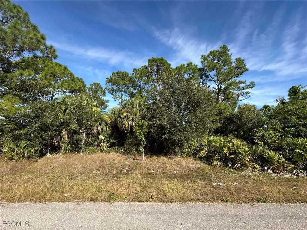 3416 39th Street SW Lehigh Acres FL 33976
