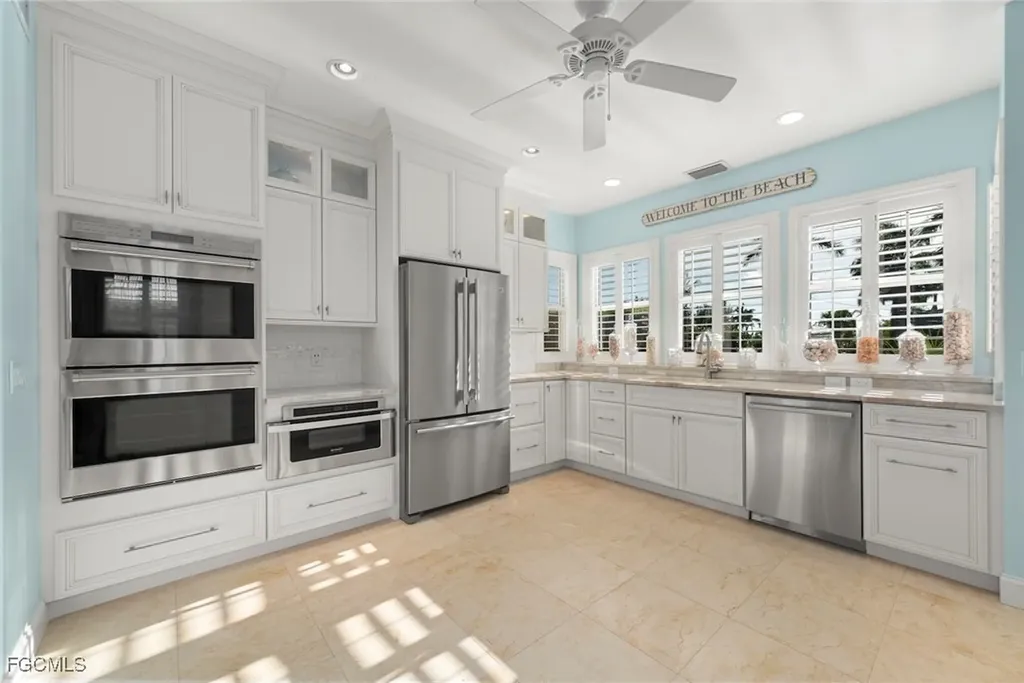 4452 Waters Edge Lane Sanibel FL 33957
