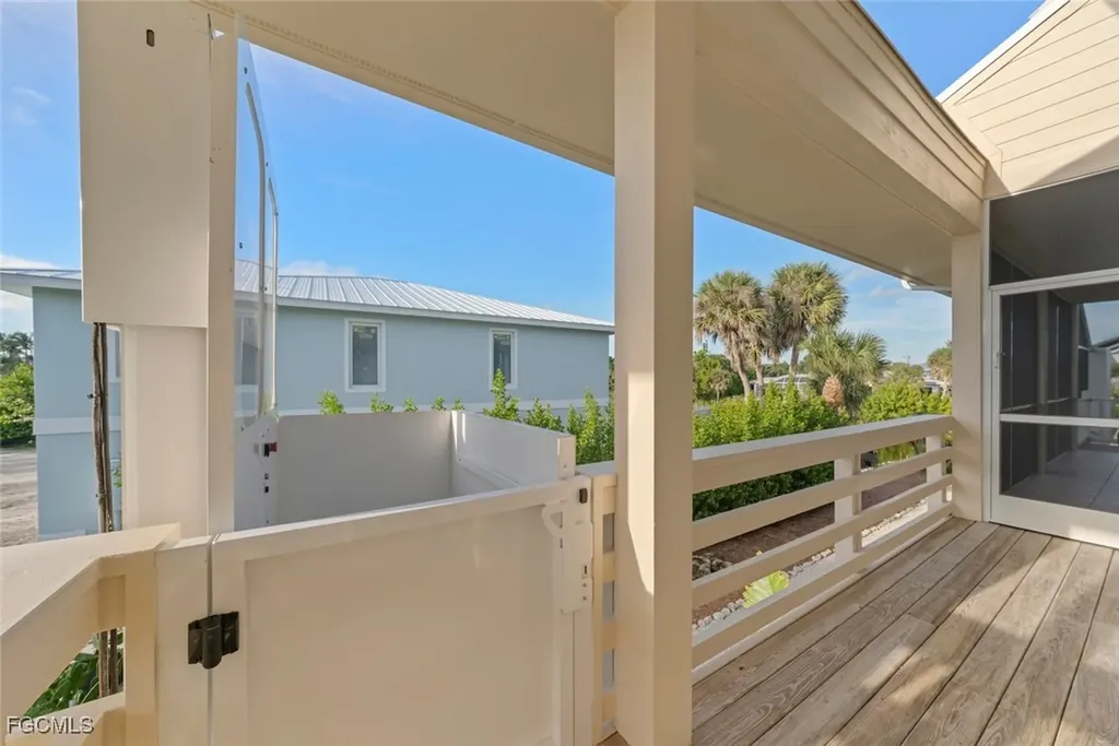 4452 Waters Edge Lane Sanibel FL 33957